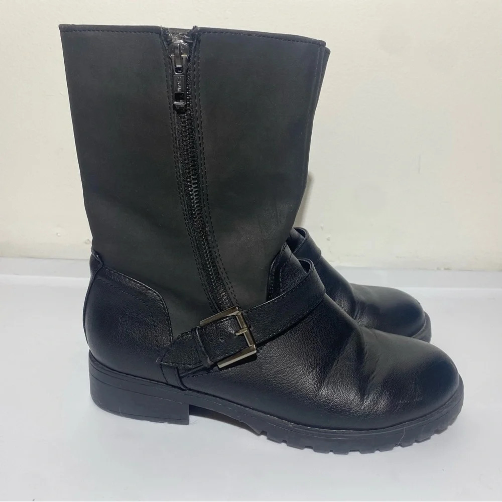 Black Leather Mid-Calf Boots